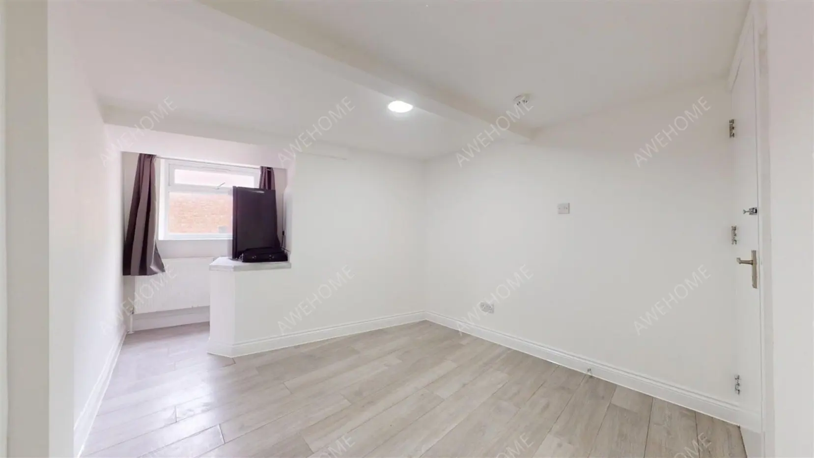 LondonSingle Apartment Rentals[Single Apartment]Lancaster Road