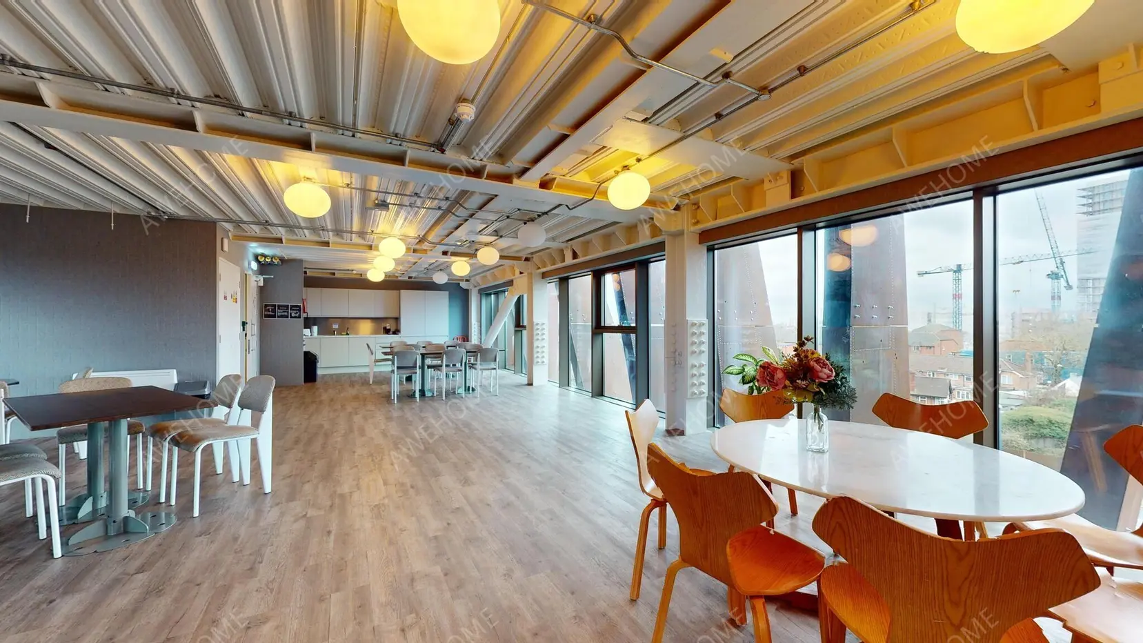 Londonshort-term accommodation Rentals[short-term accommodation]Western Avenue