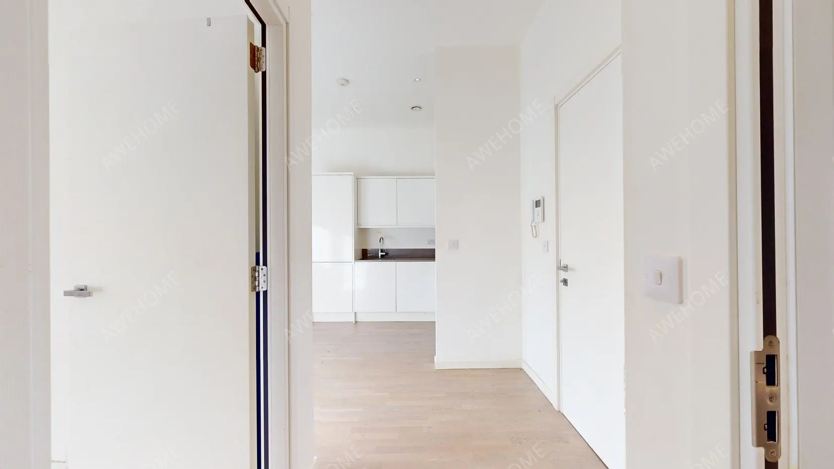 LondonSingle Apartment Rentals[Single Apartment]Riverbank Way