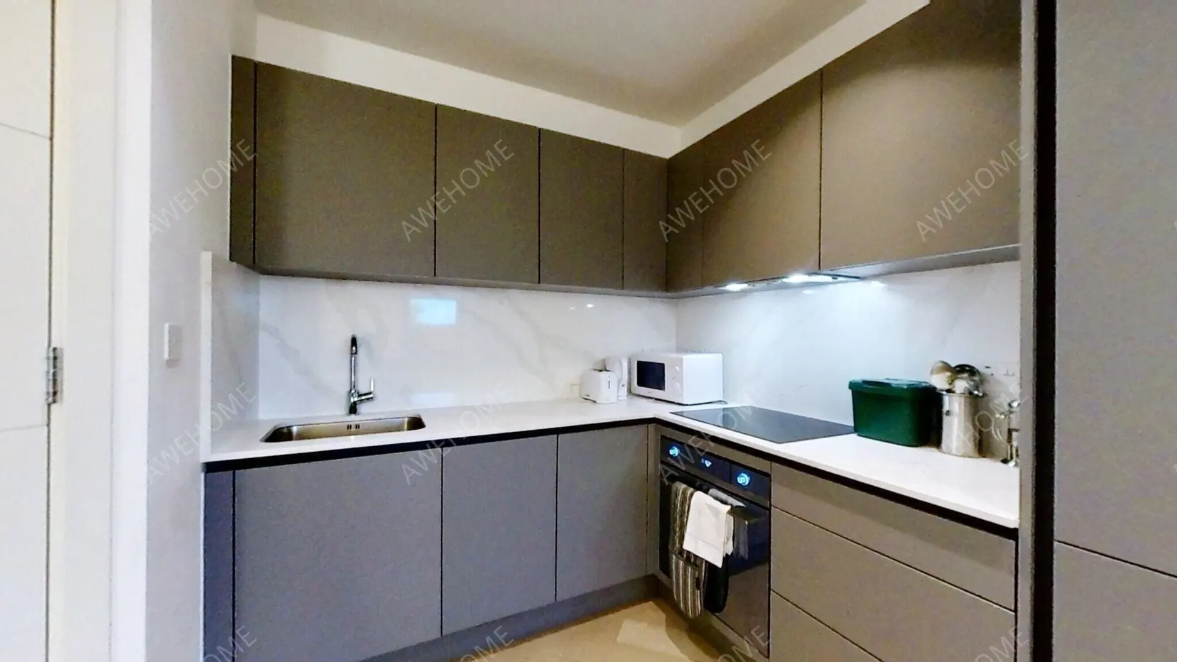 LondonWeekly Rental  Rentals[Weekly Rental ]New Horizons Court