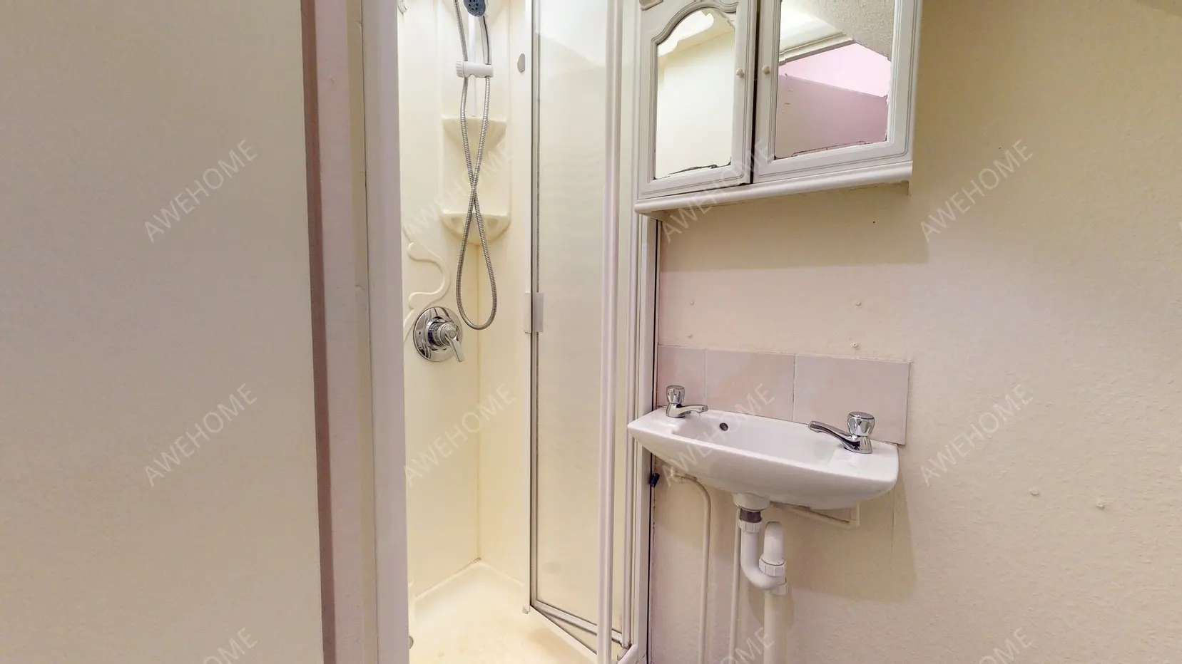 Londonshort-term accommodation Rentals[short-term accommodation]James Avenue