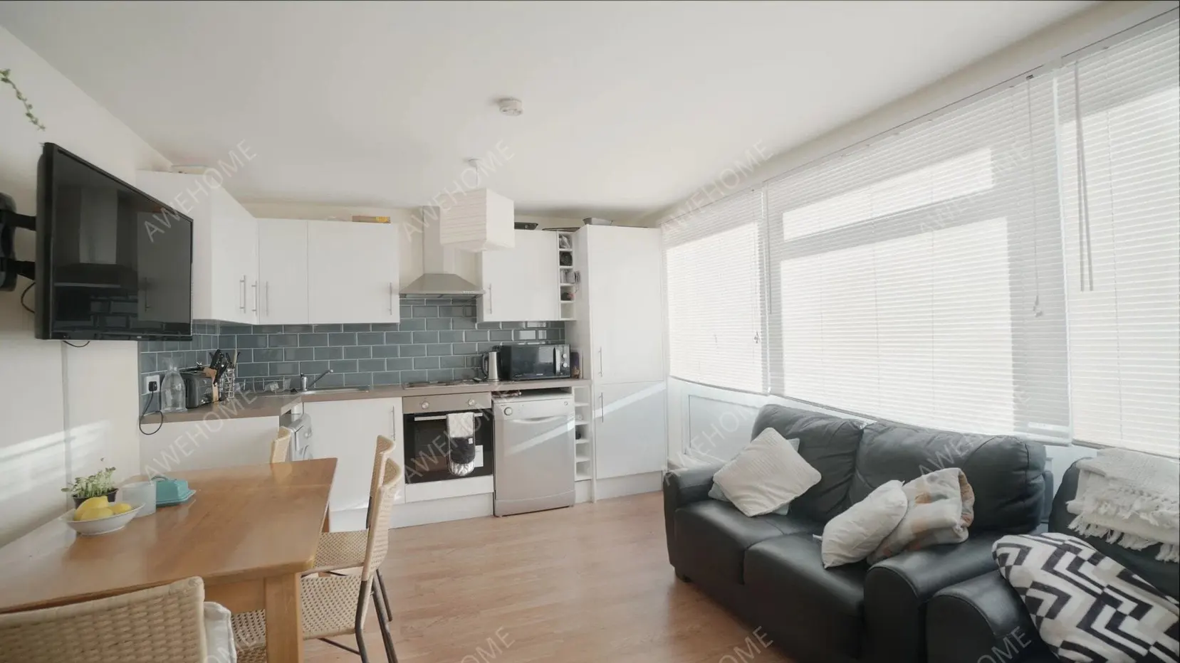 LondonWeekly Rental  Rentals[Weekly Rental ]Sheffield Square