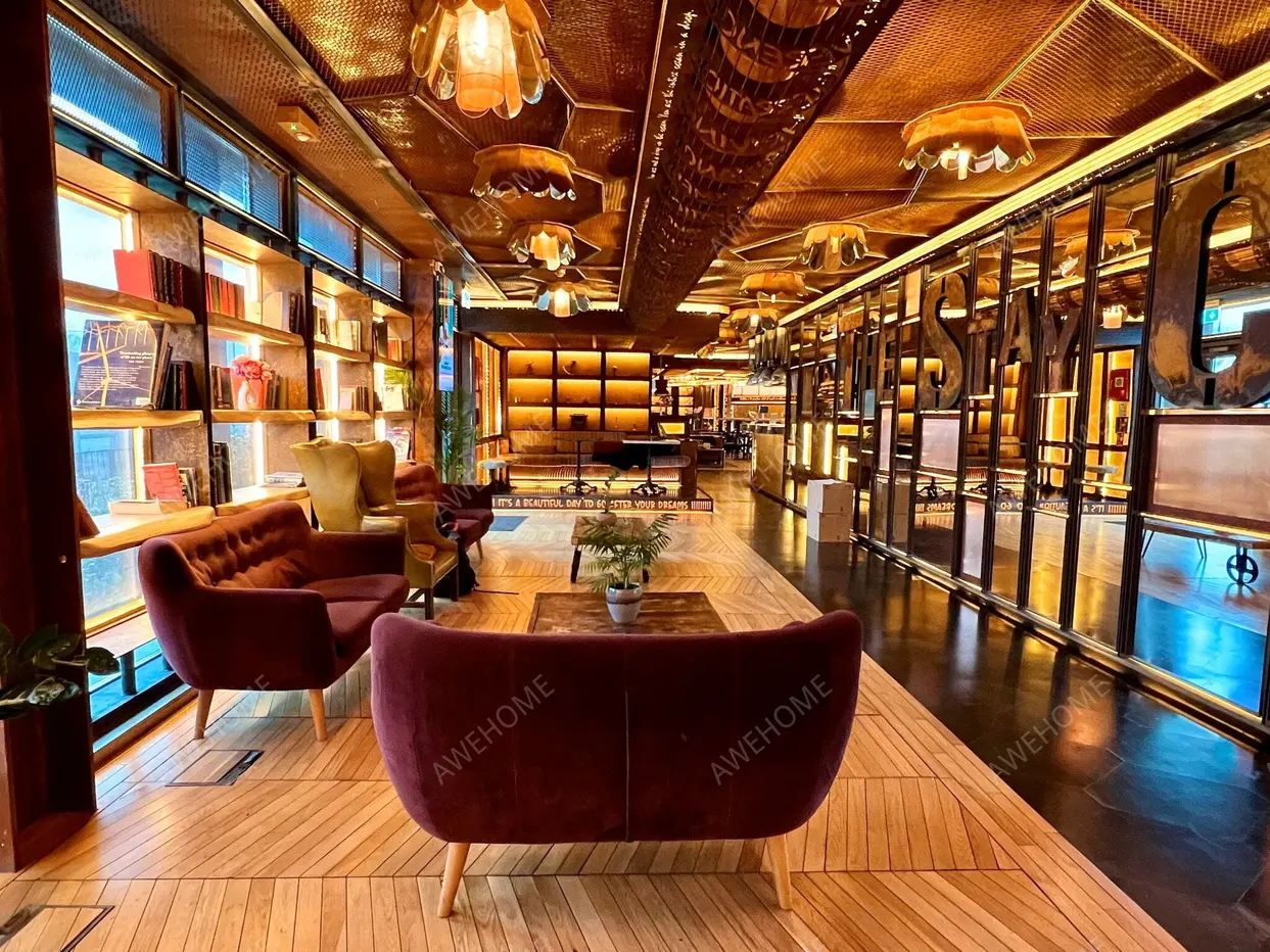 Londonshort-term accommodation Rentals[short-term accommodation]Western Avenue