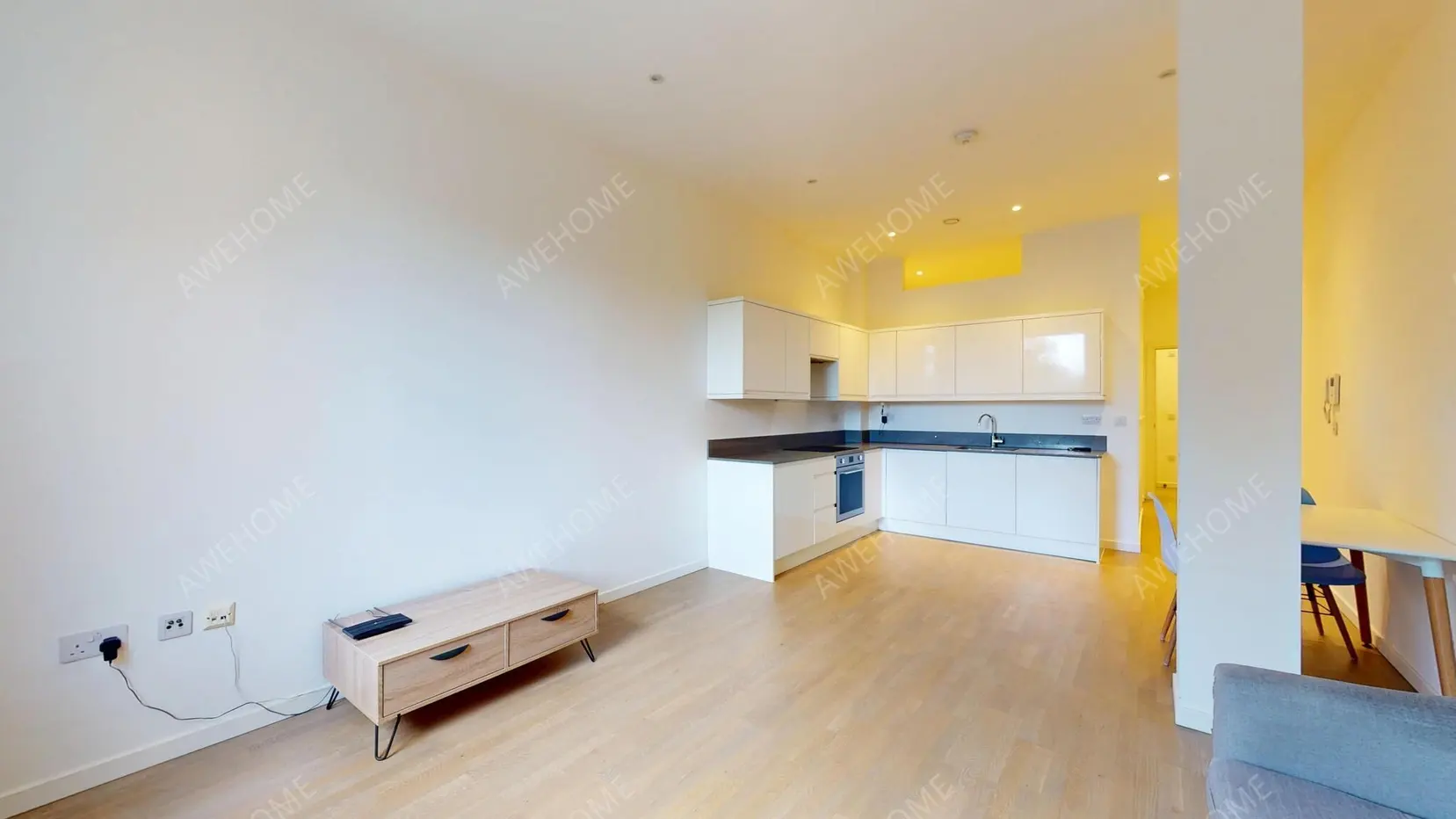 Londonshort-term accommodation Rentals[short-term accommodation]Riverbank Way