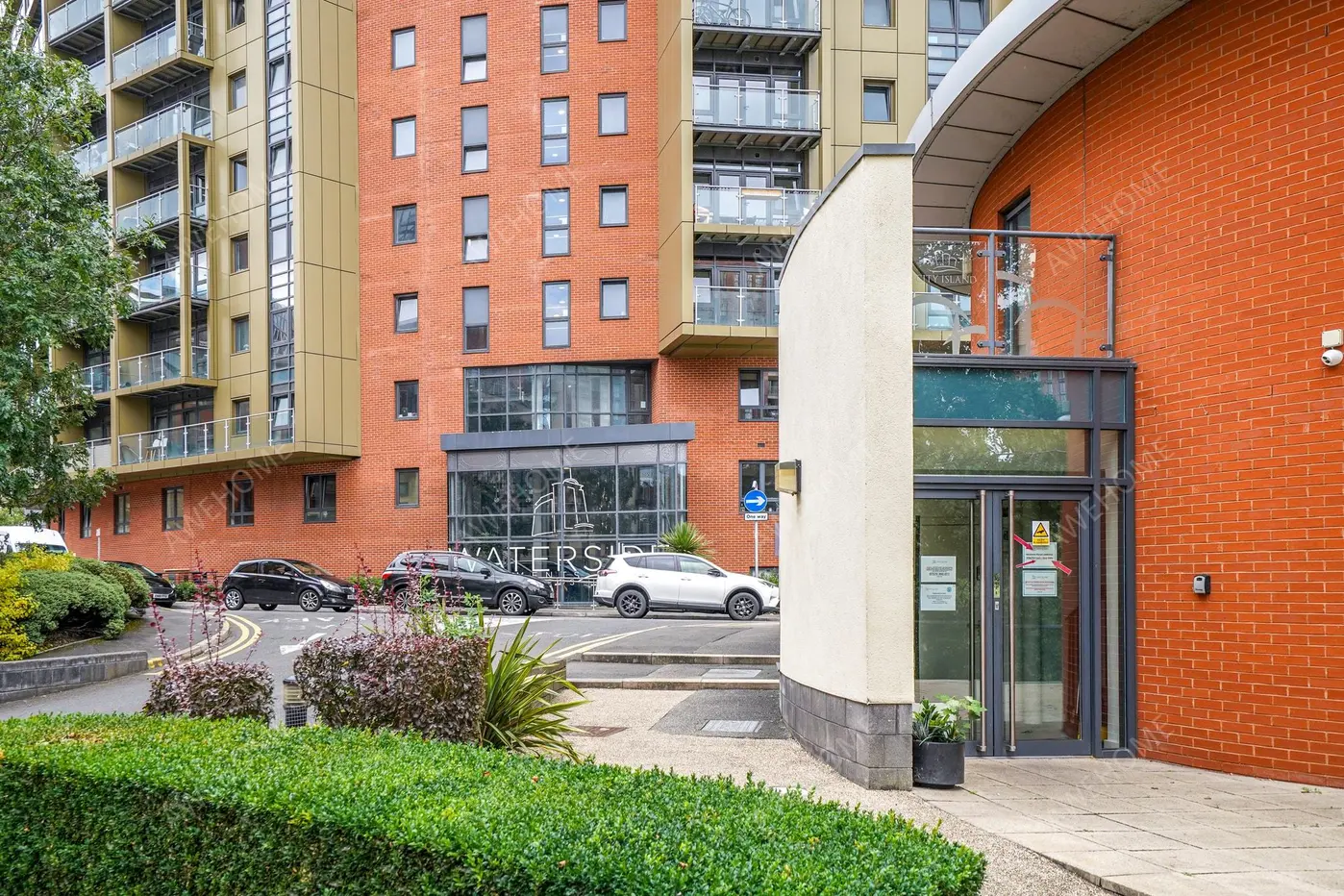 Leedsshort-term accommodation Rentals[short-term accommodation]Gotts Road