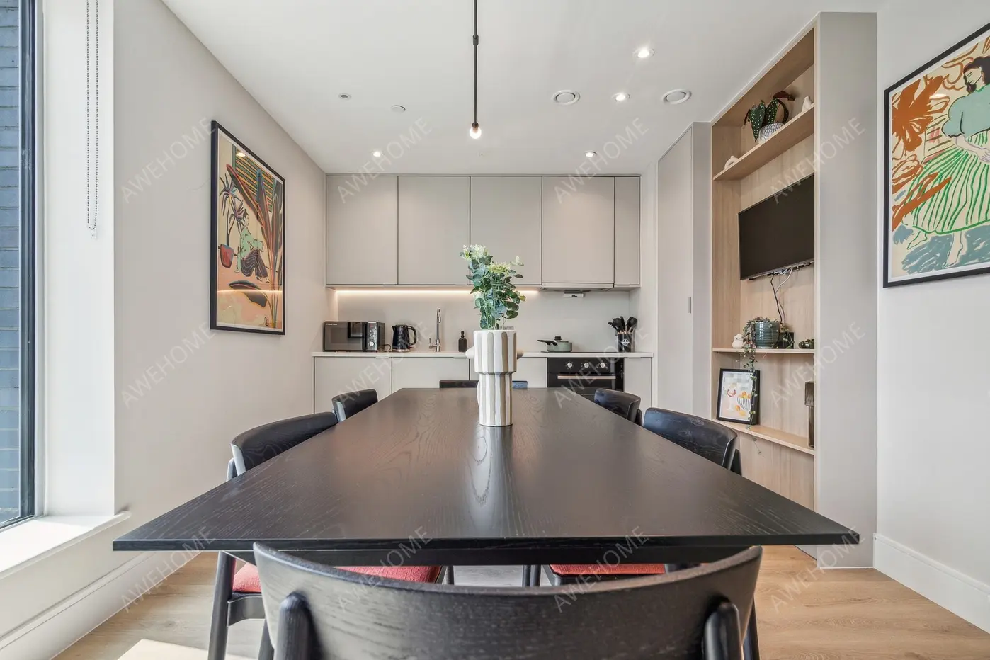 LondonWeekly Rental  Rentals[Weekly Rental ]The Mall