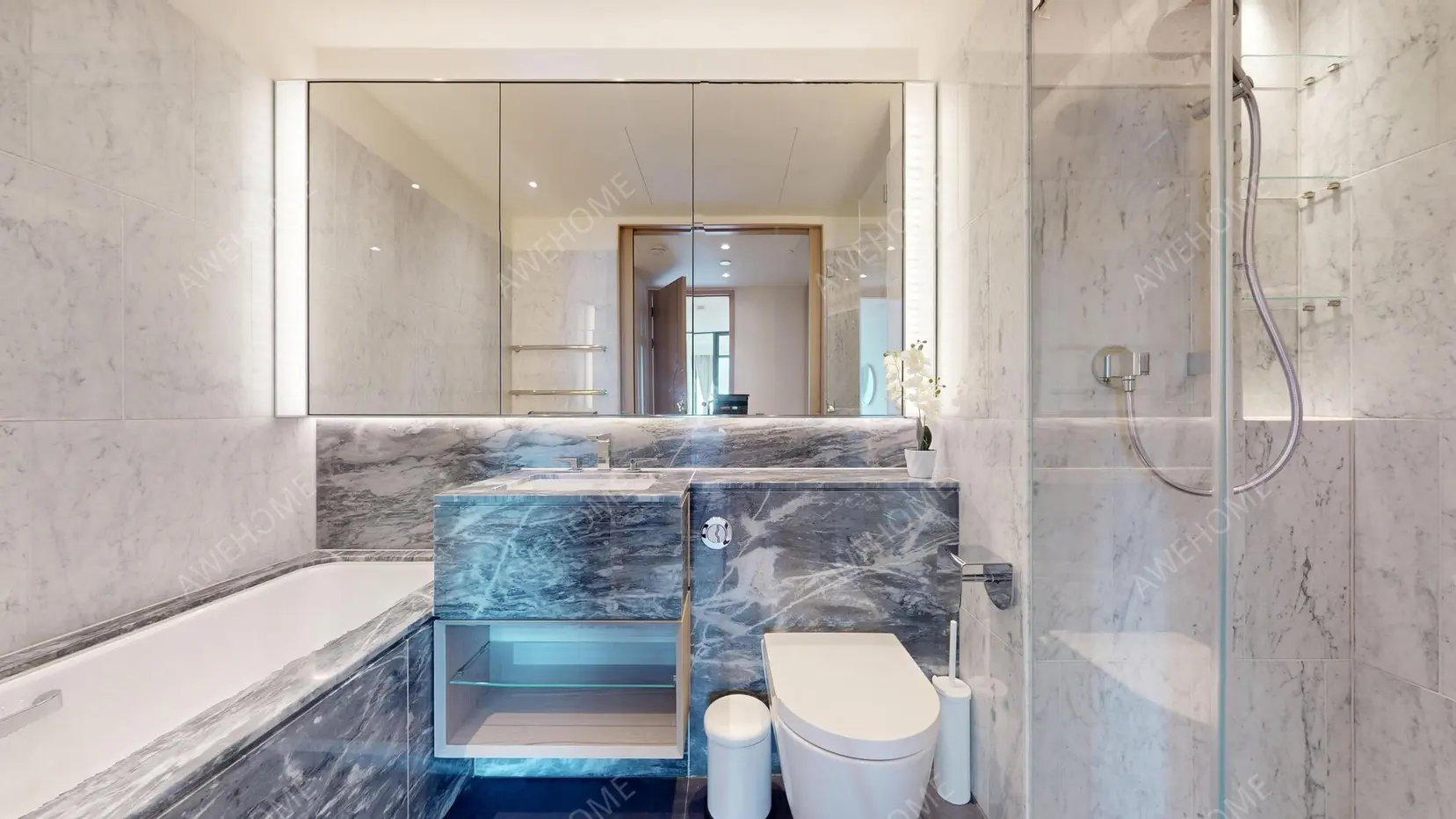 Londonshort-term accommodation Rentals[short-term accommodation]Nine Elms Lane