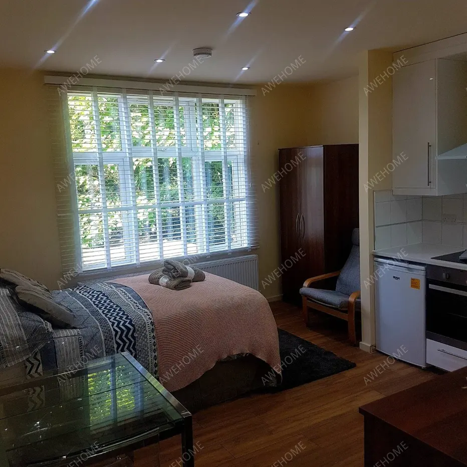 Londonshort-term accommodation Rentals[short-term accommodation]Chatsworth Road