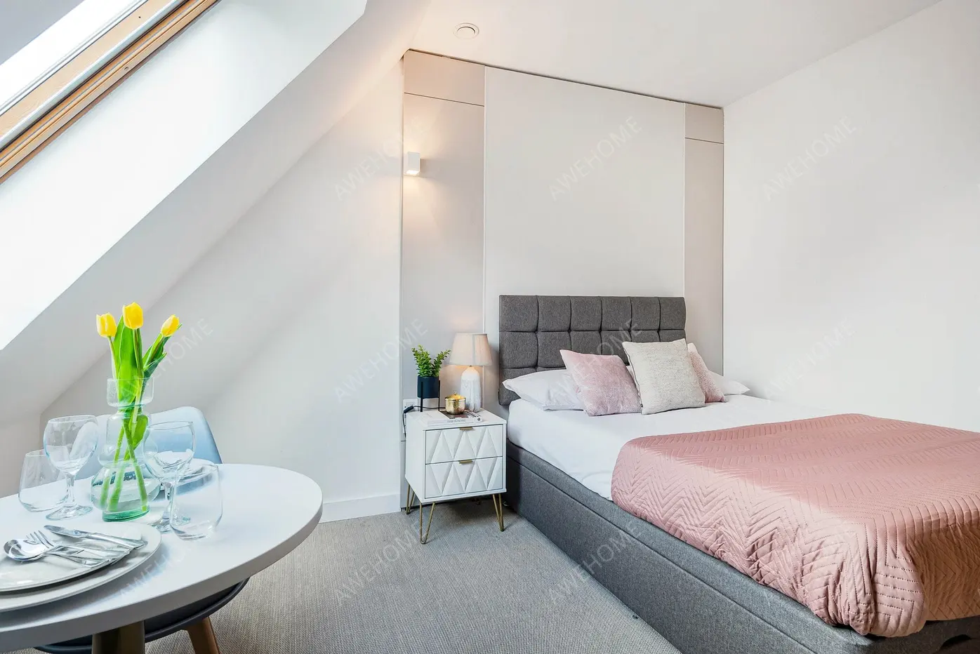 Londonshort-term accommodation Rentals[short-term accommodation]Staines Road