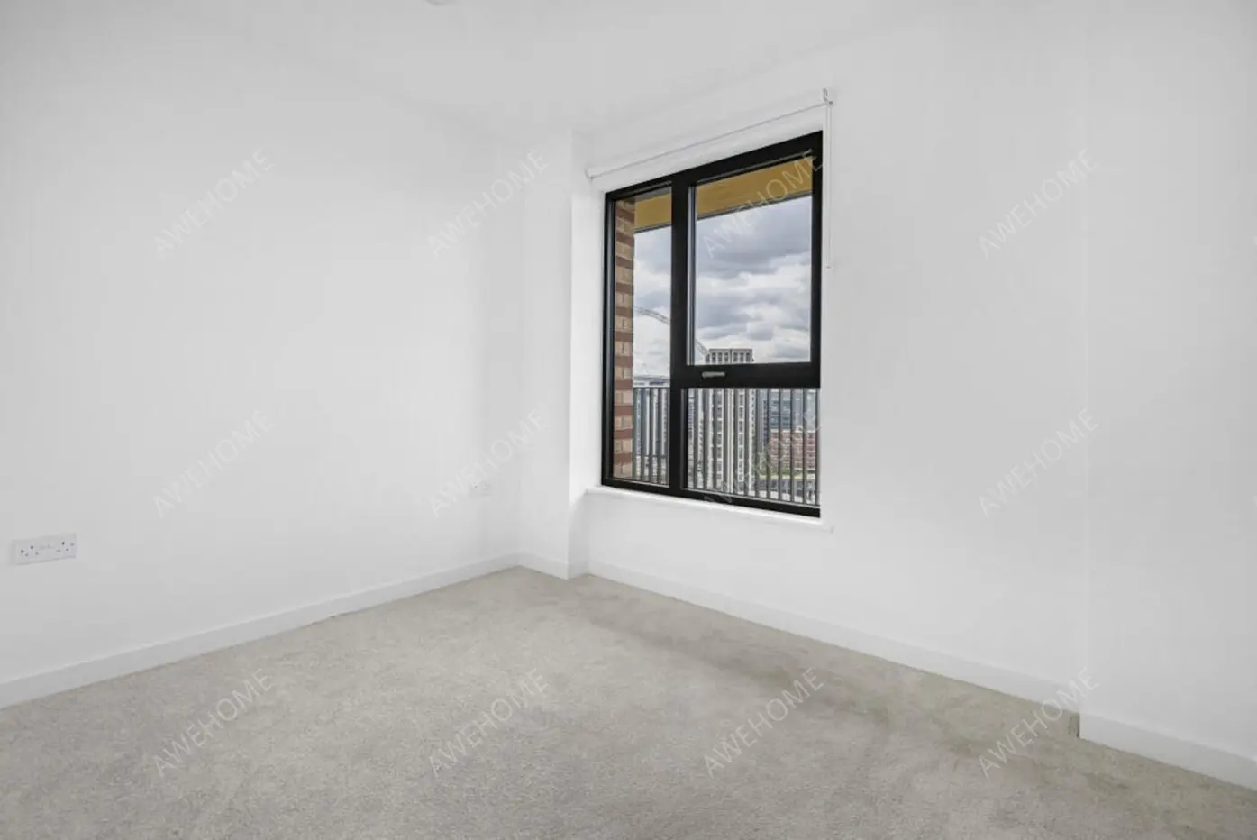 Londonshort-term accommodation Rentals[short-term accommodation]Brook Avenue