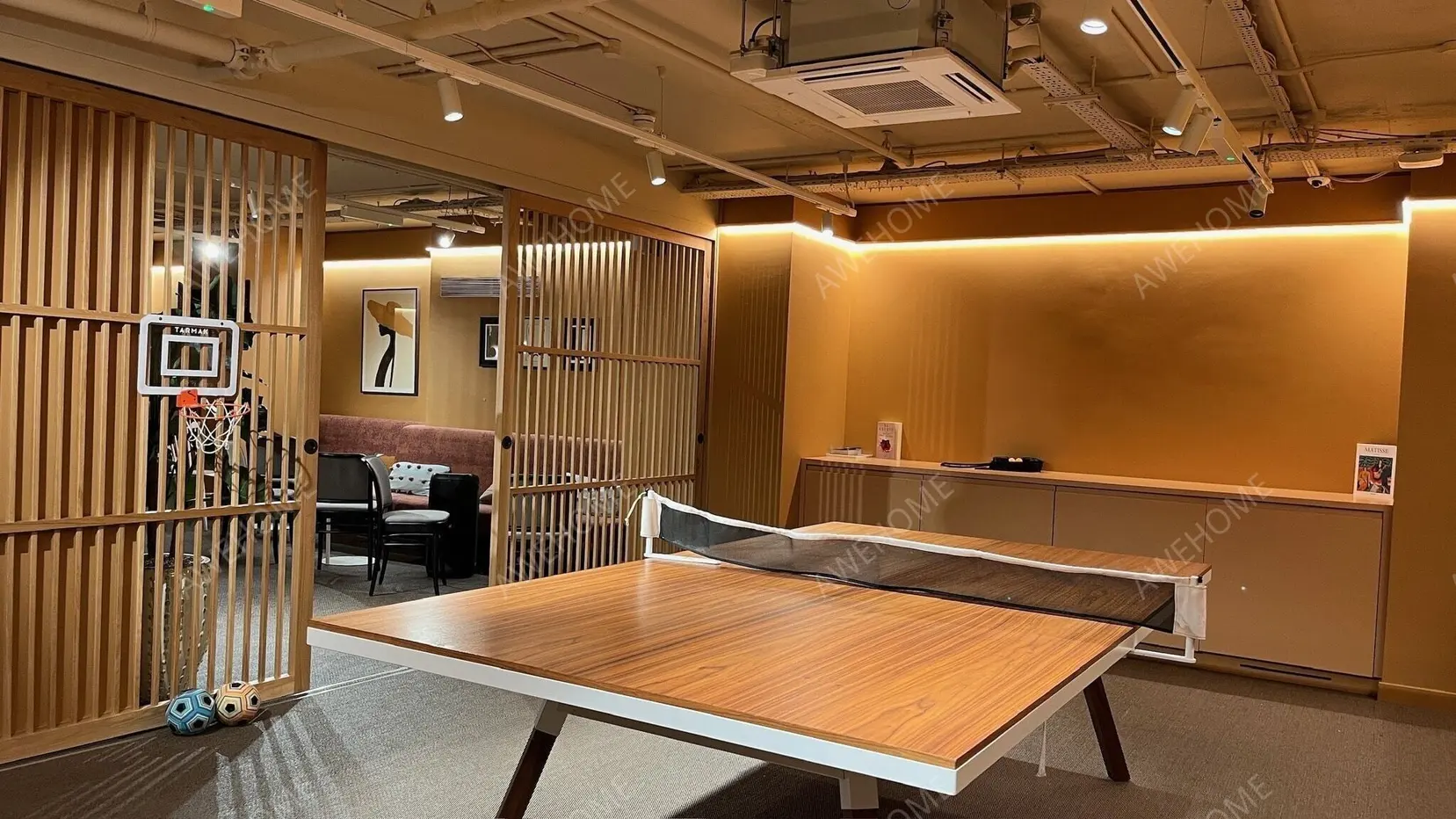 London RentalsCrossharbour Plaza