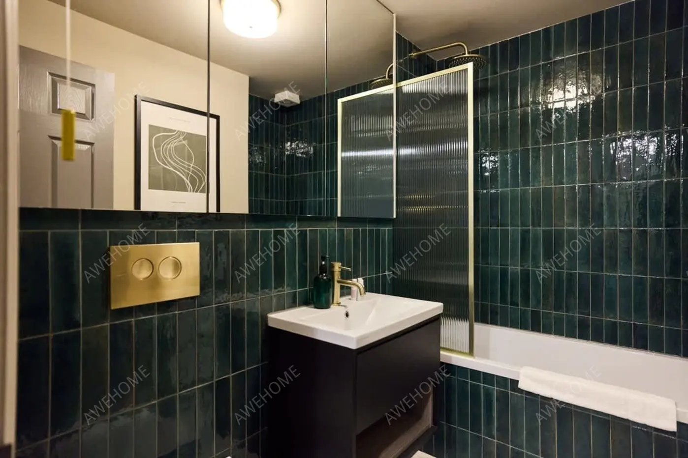 London RentalsVarsity Drive (ex £150pcm for bills)