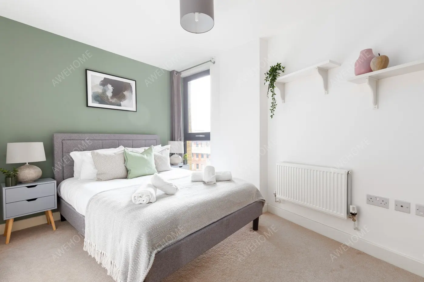 LondonCelebrities Rentals[Celebrities]Surrey Quays Road