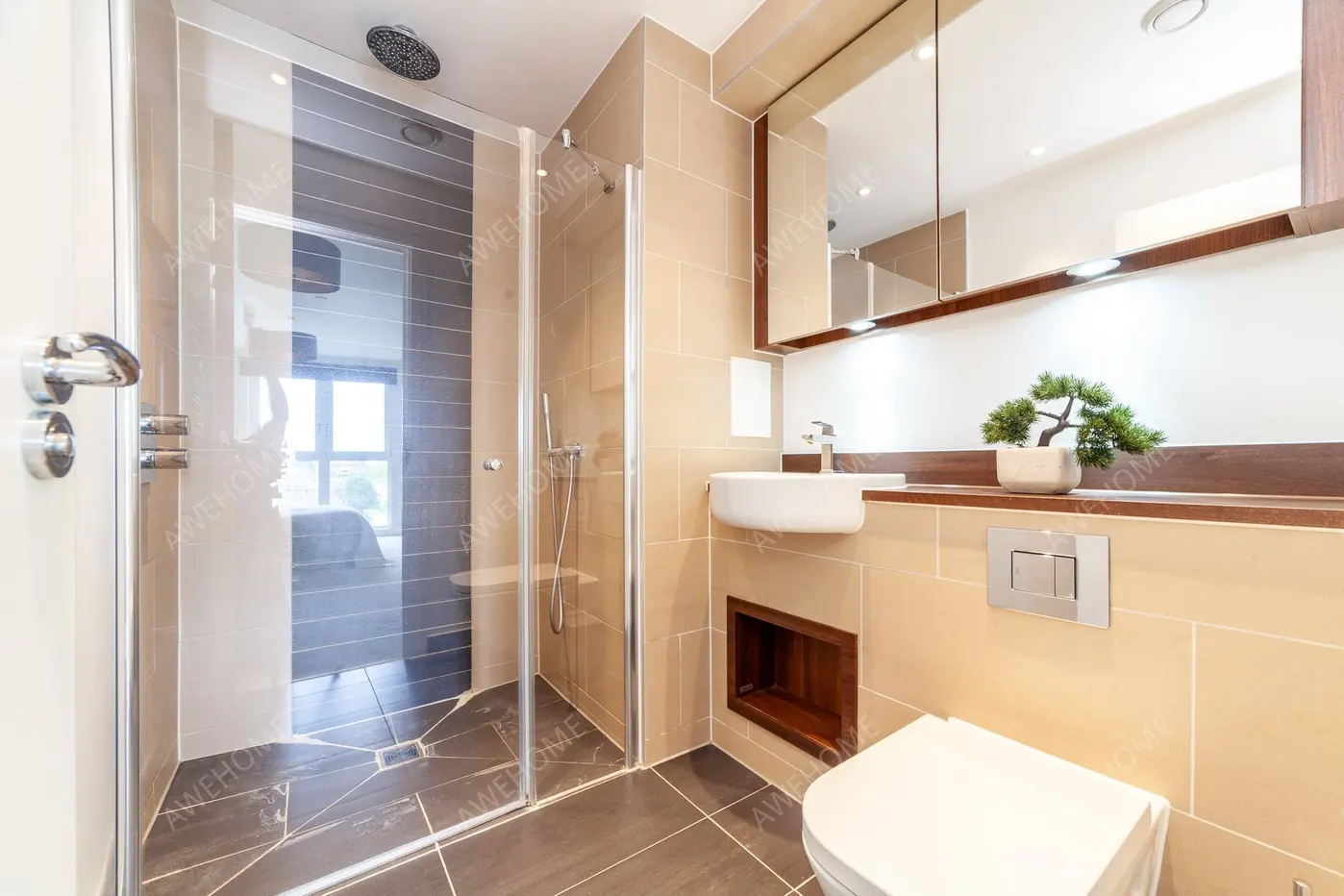 London RentalsQueensland Road