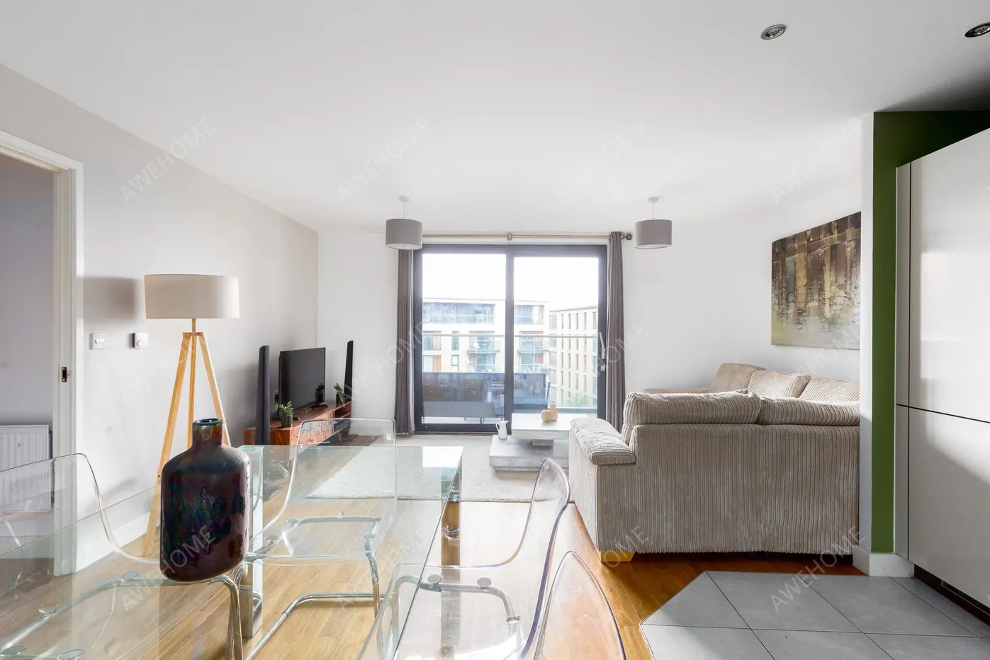 LondonCelebrities Rentals[Celebrities]Surrey Quays Road