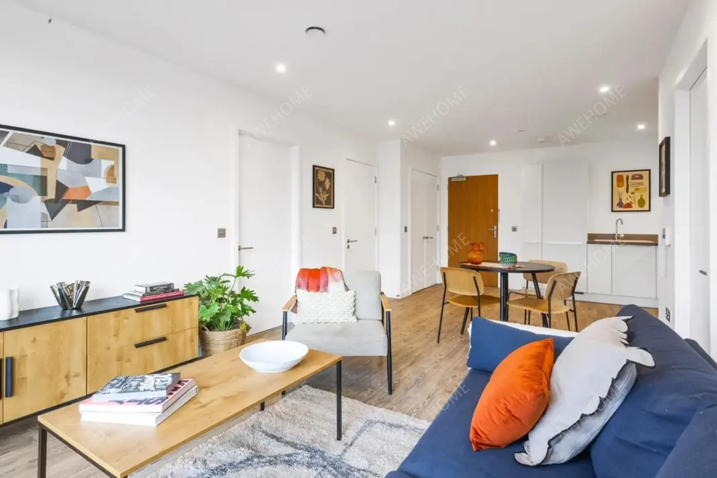 Londonshort-term accommodation Rentals[short-term accommodation]South Side Three Road