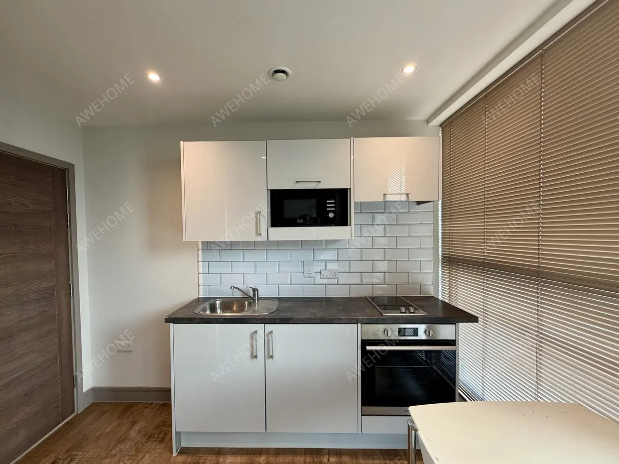 倫敦租房Week Street