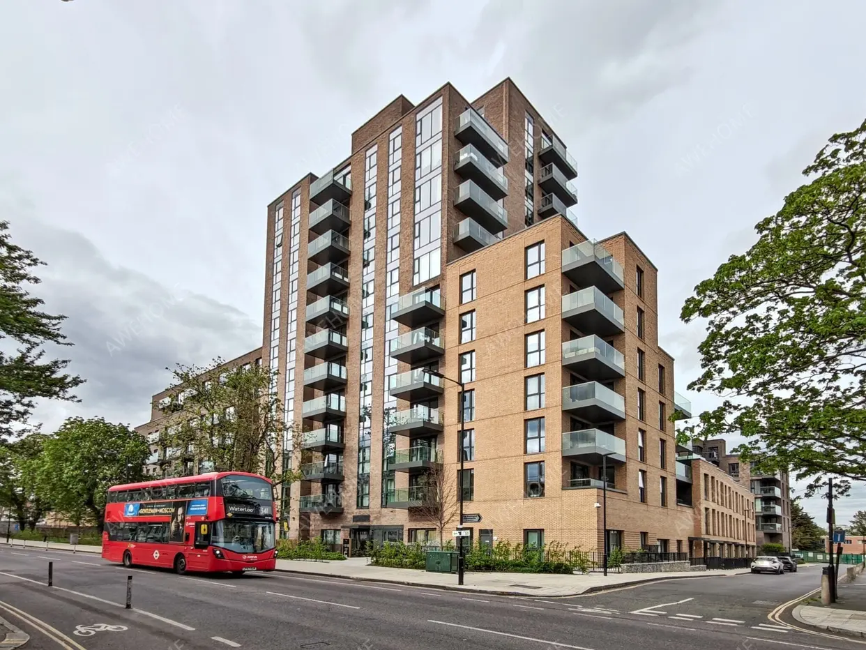 London RentalsCoster Avenue