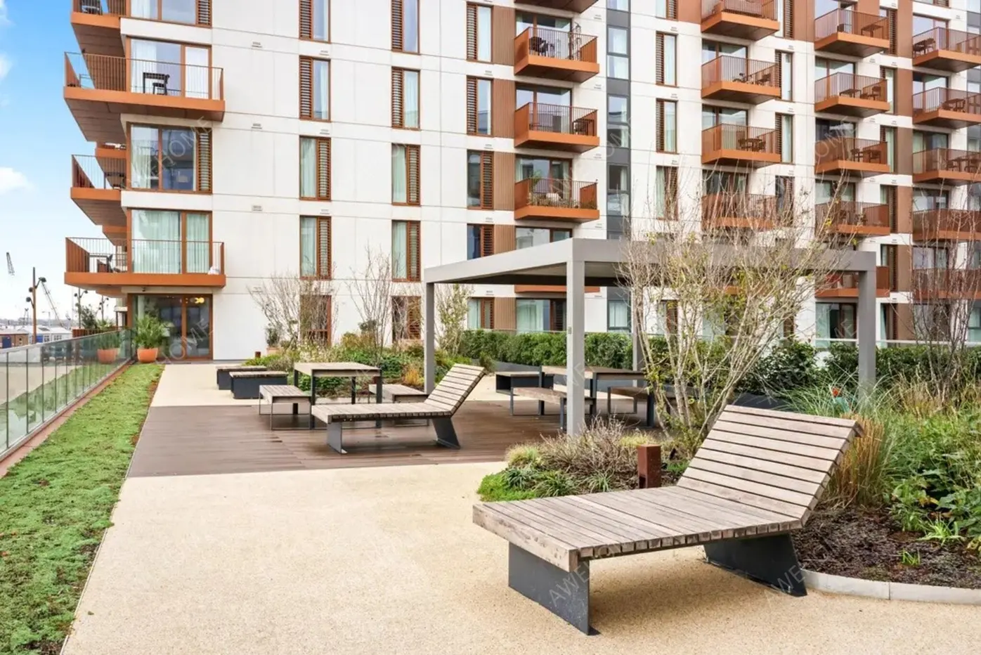 LondonPersonal housing Rentals[Personal housing]Gillingham Gate Road