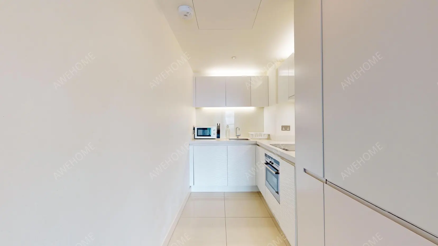 London RentalsPan Peninsula Square