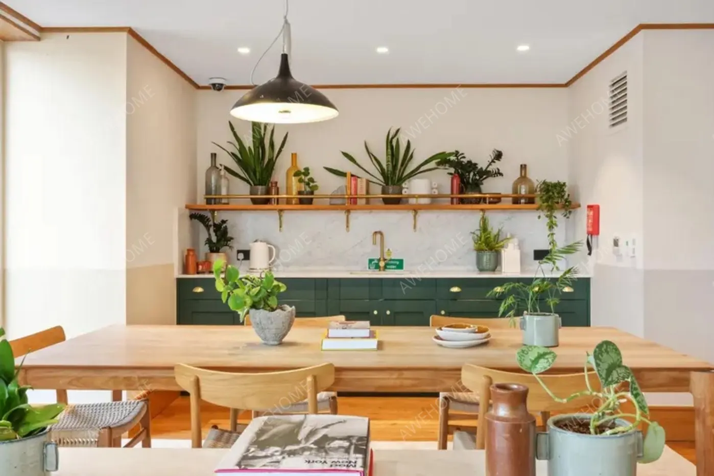 Londonshort-term accommodation Rentals[short-term accommodation]Gillingham Gate Road