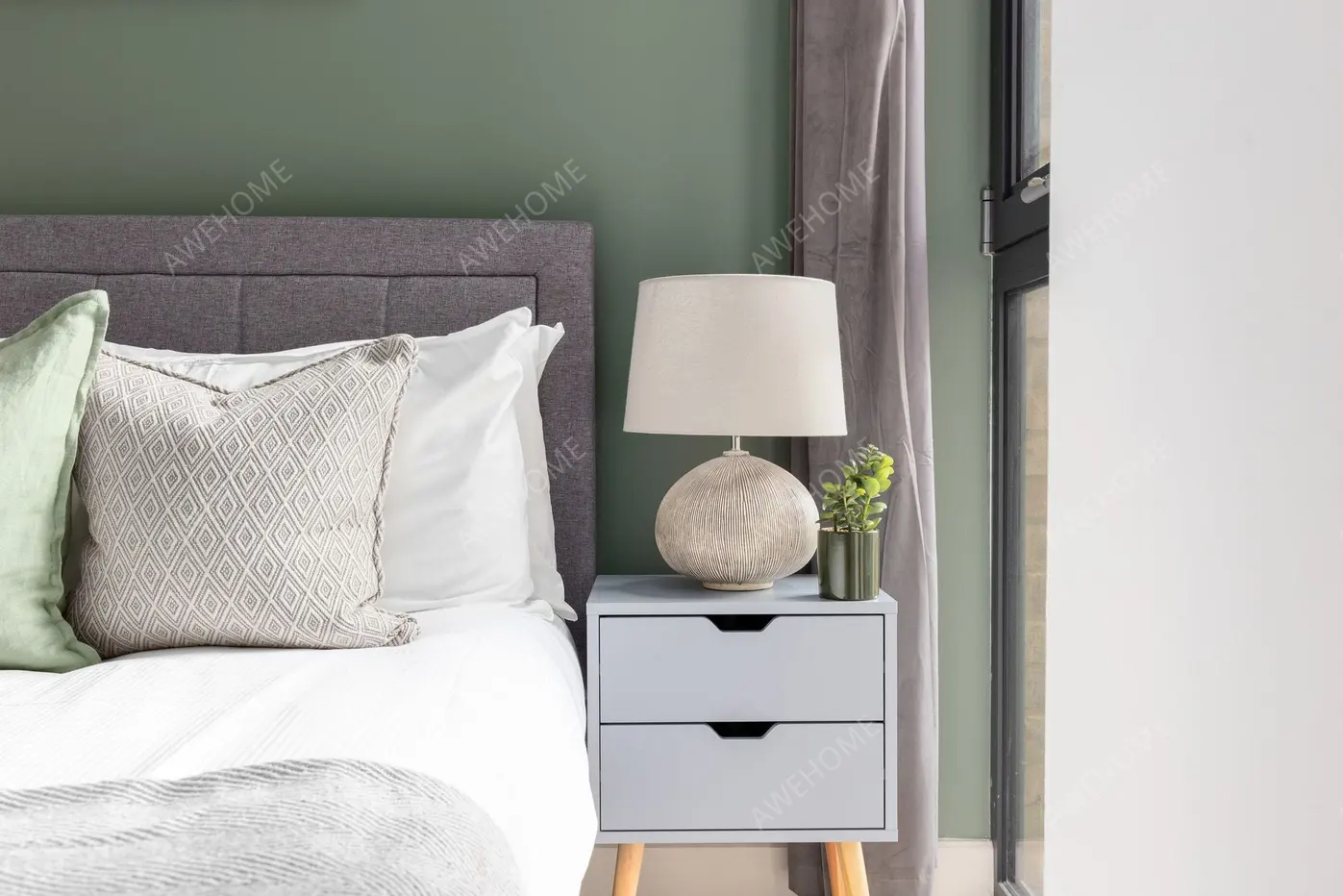 LondonCelebrities Rentals[Celebrities]Surrey Quays Road