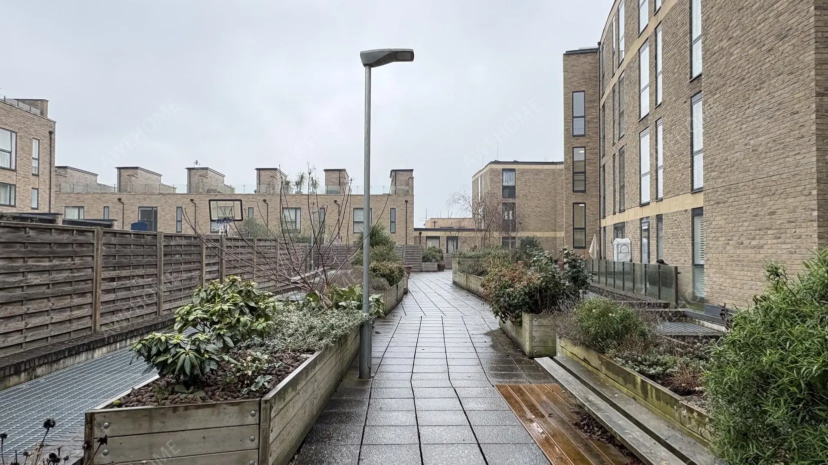 London RentalsHenry Darlot Drive