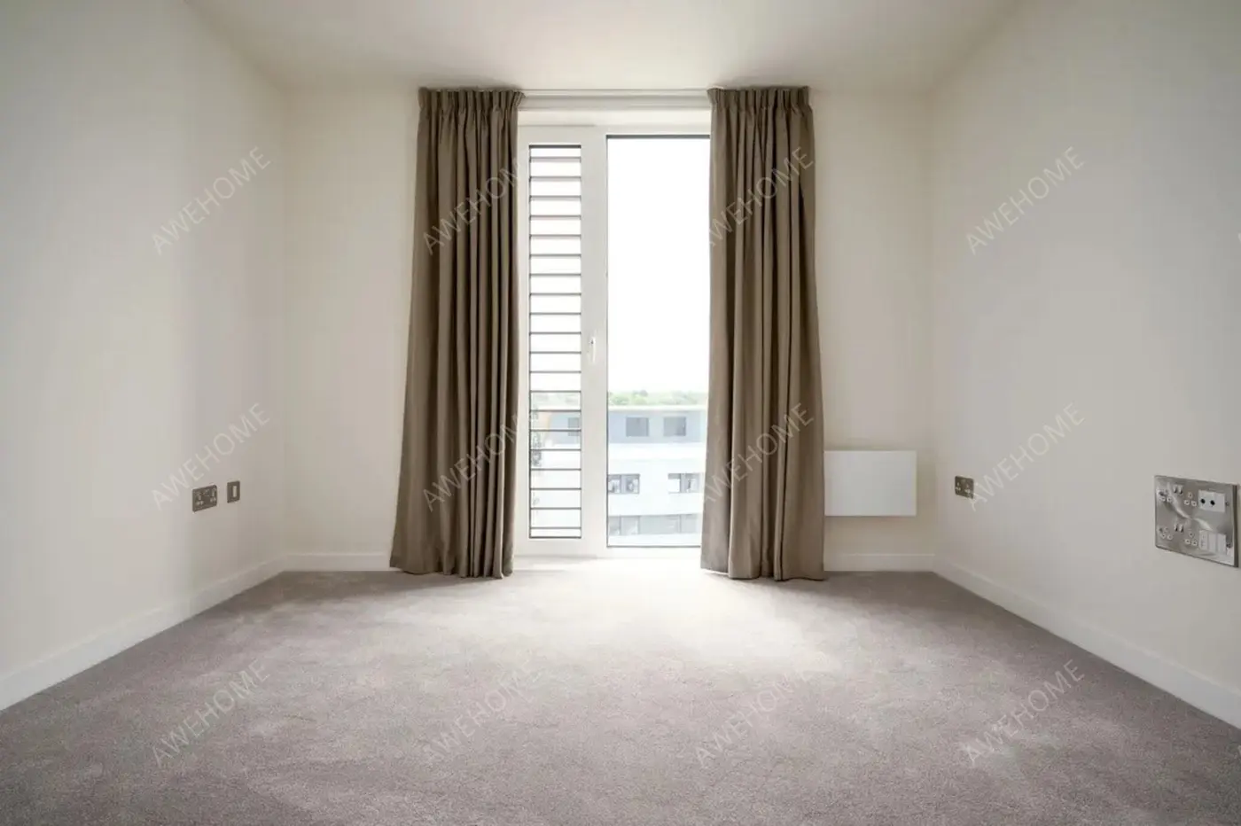 London RentalsSouth Side Three Road