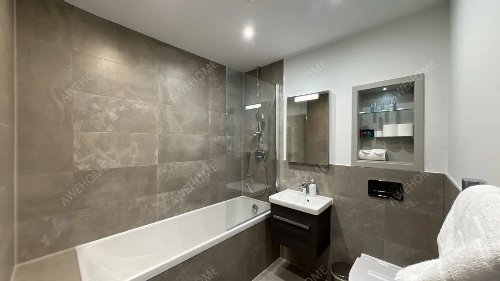 London RentalsOlympic Way