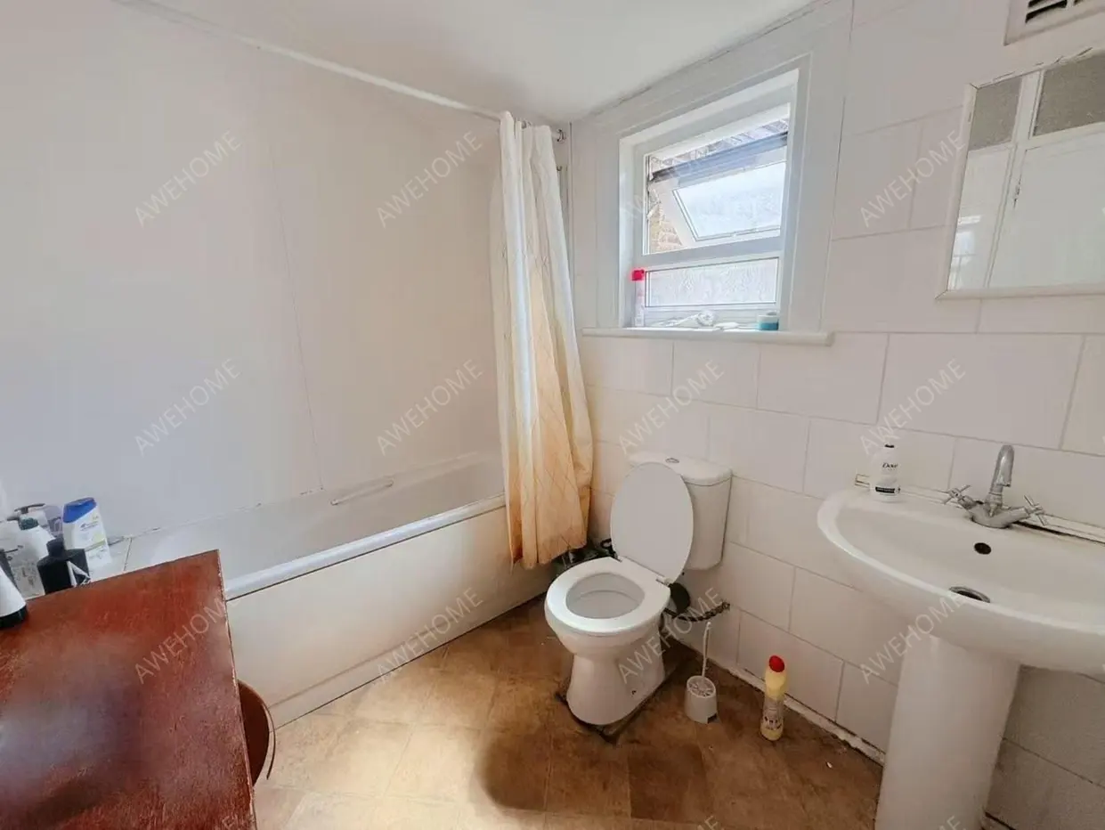 London RentalsErmine Road