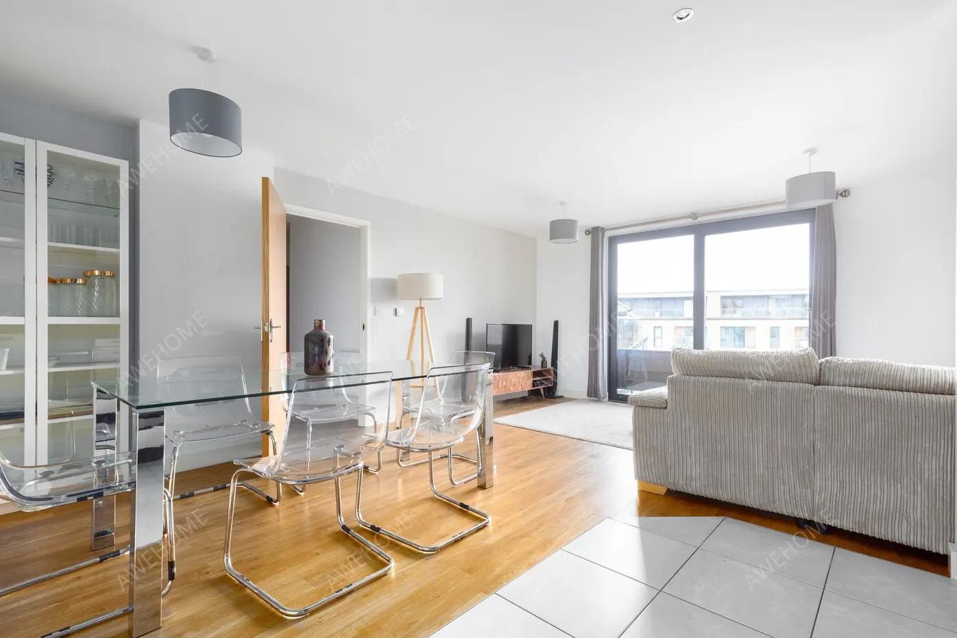 LondonCelebrities Rentals[Celebrities]Surrey Quays Road