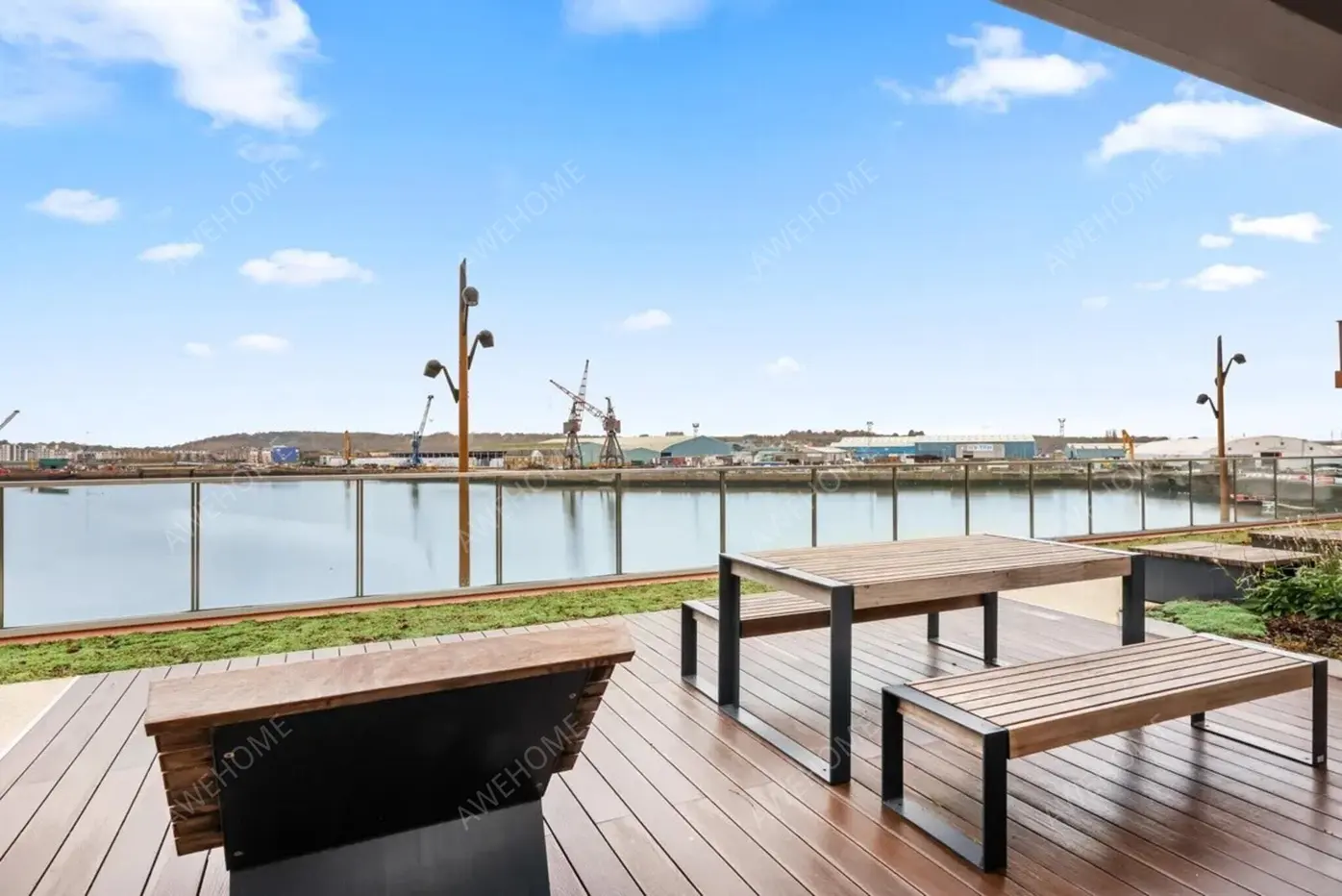 Londonshort-term accommodation Rentals[short-term accommodation]South Side Three Road