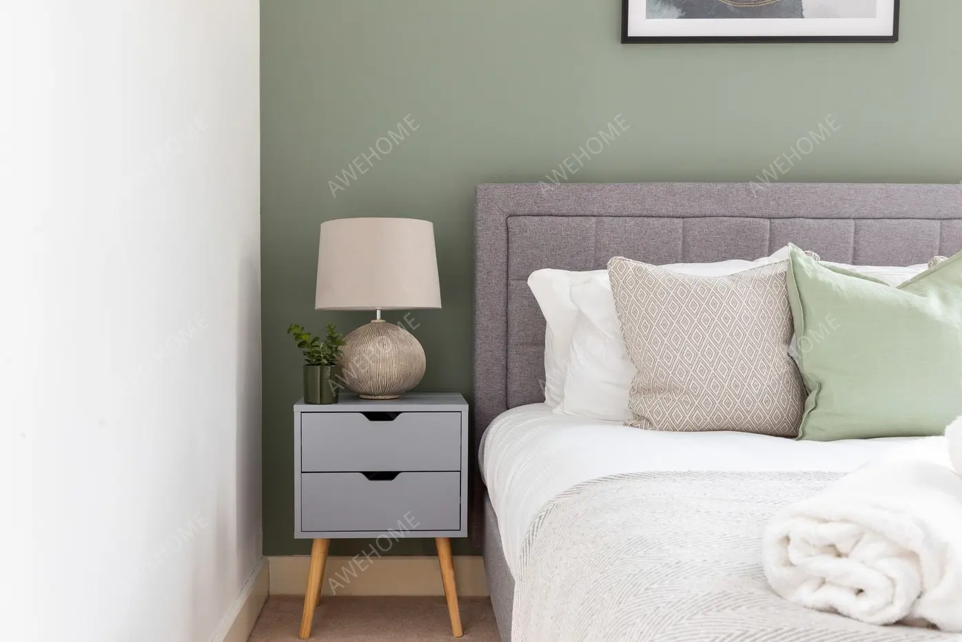 LondonCelebrities Rentals[Celebrities]Surrey Quays Road