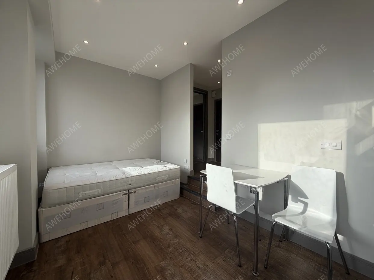 London RentalsWeek Street