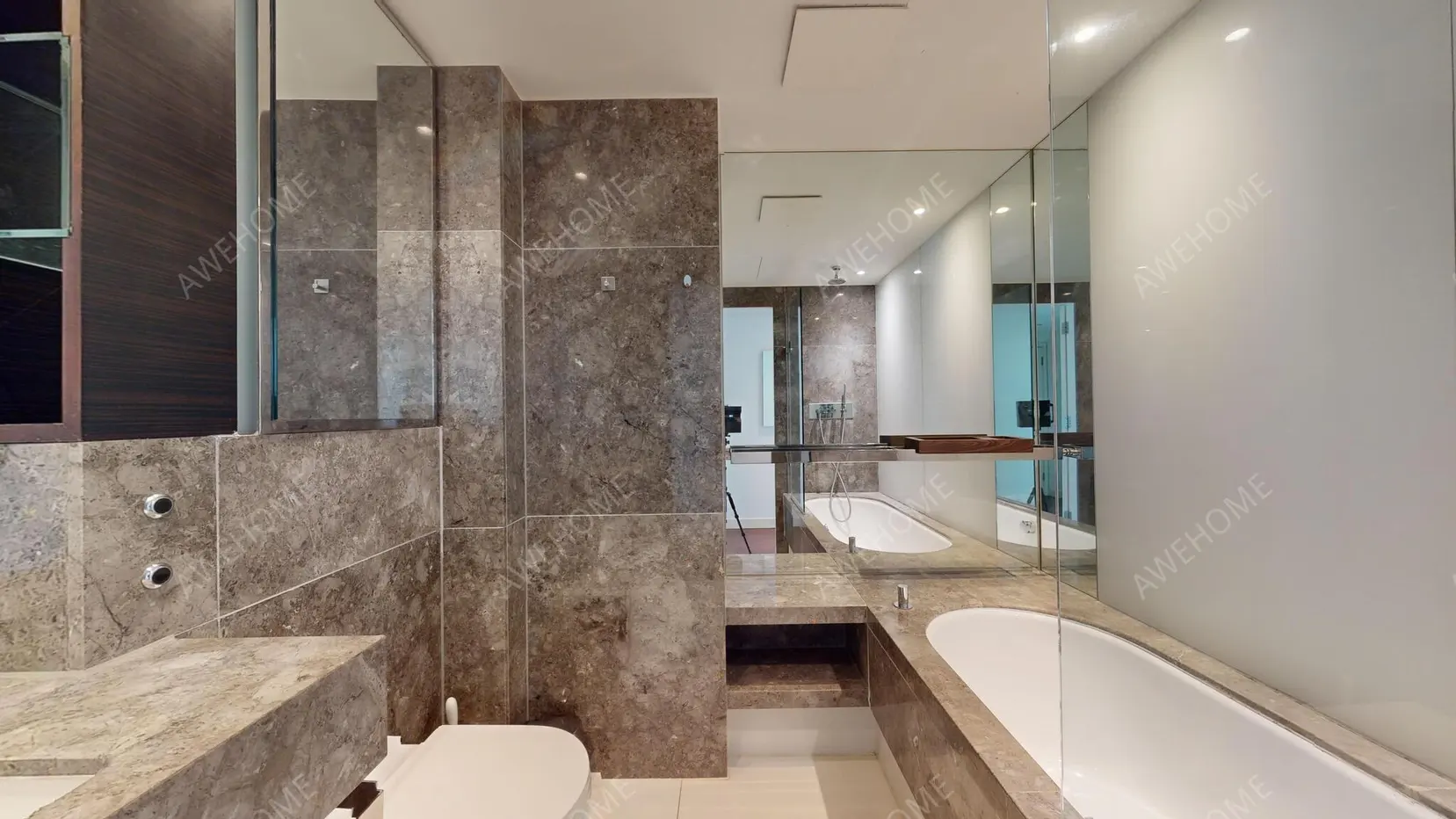 London RentalsPan Peninsula Square