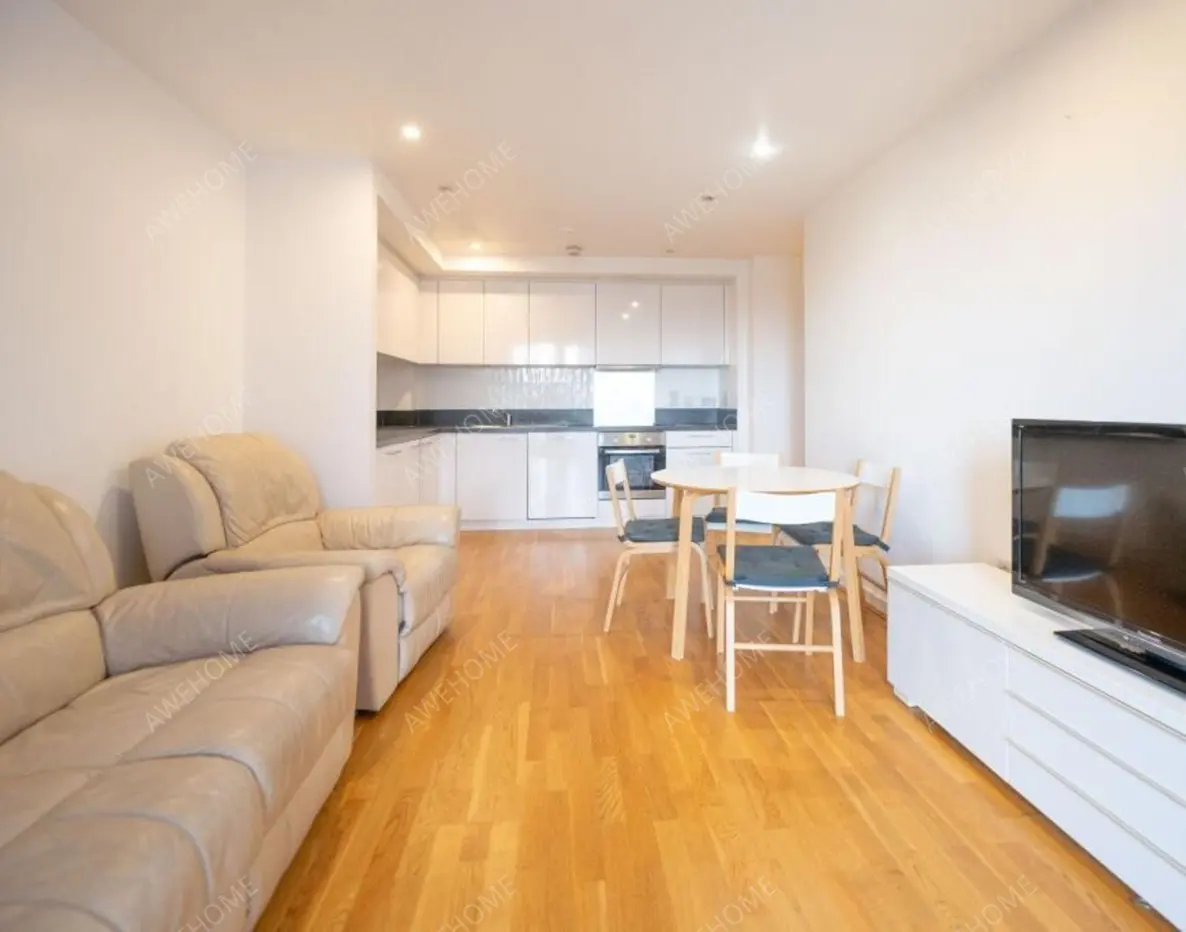 倫敦租房Chartfield Avenue