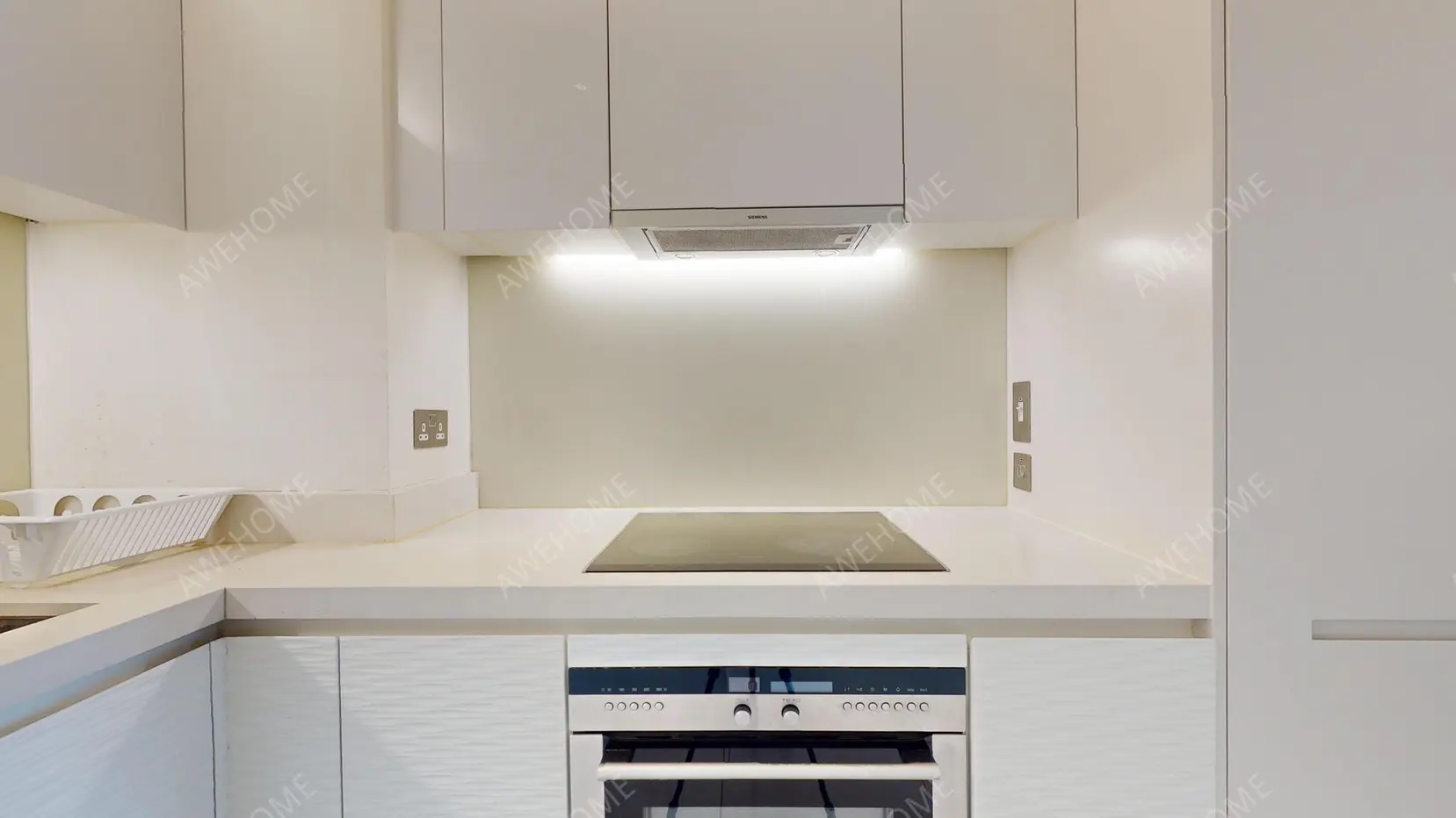 London RentalsPan Peninsula Square