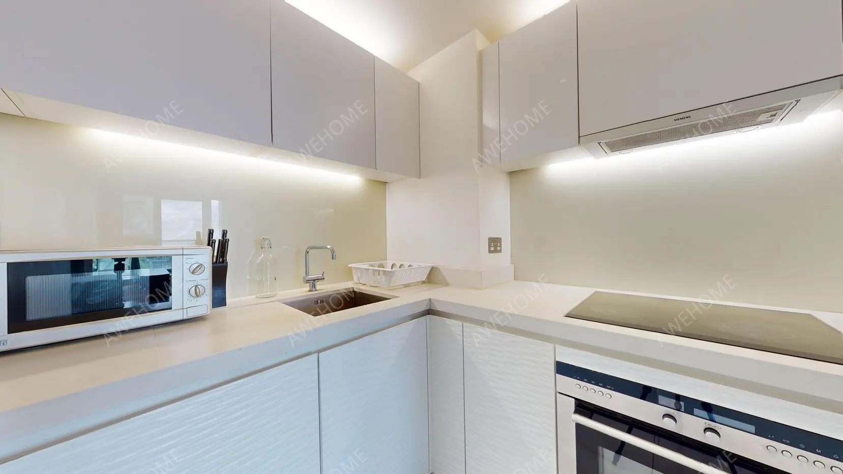 London RentalsPan Peninsula Square