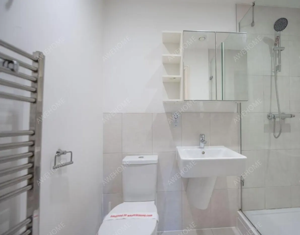 倫敦租房Chartfield Avenue