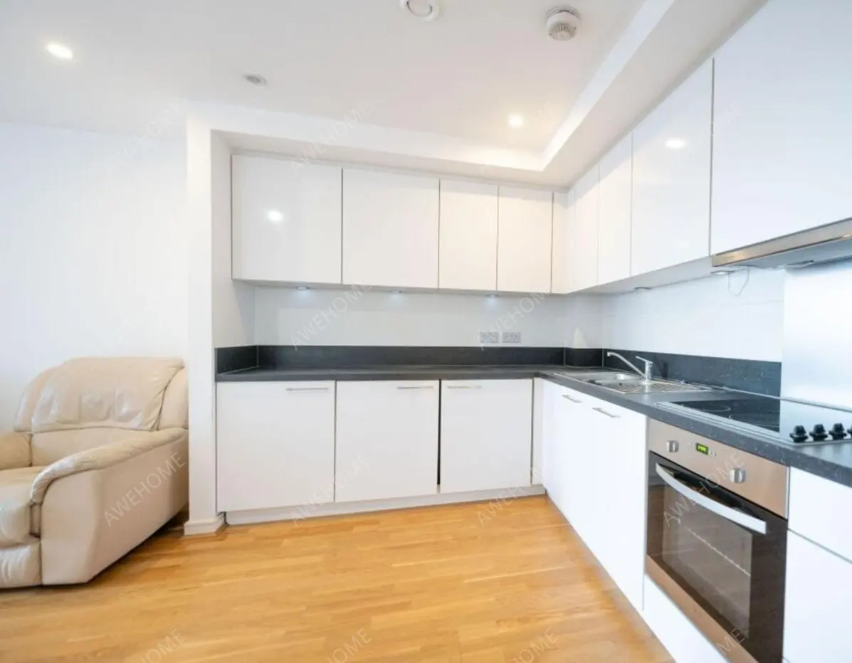 倫敦租房Chartfield Avenue