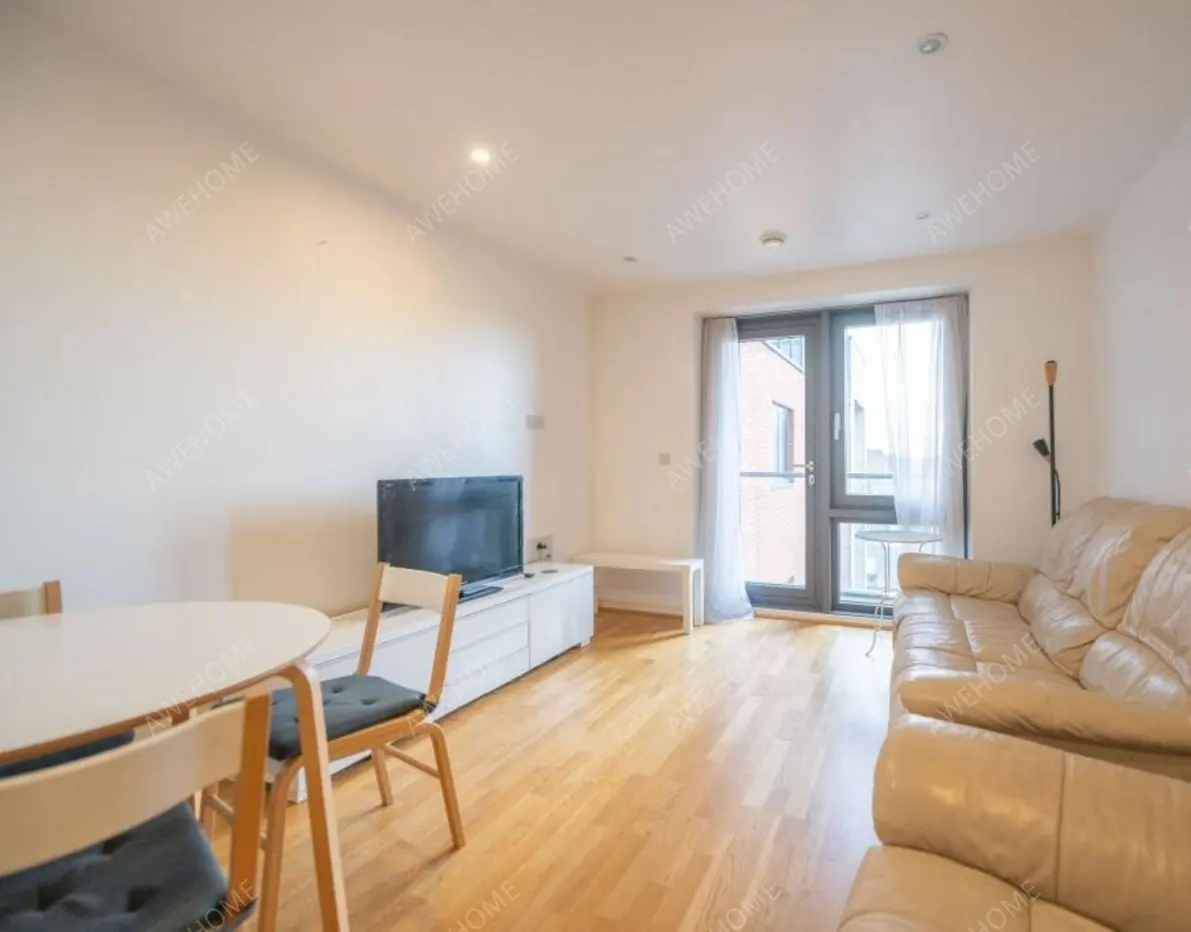 倫敦租房Chartfield Avenue