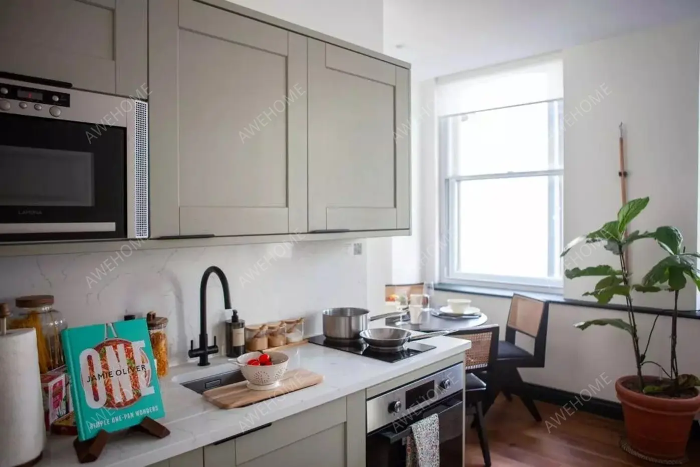 London RentalsDantzic Street