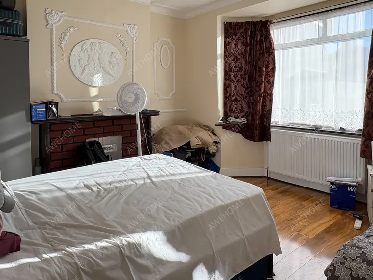 LondonStudy Overseas Accommodation Booking