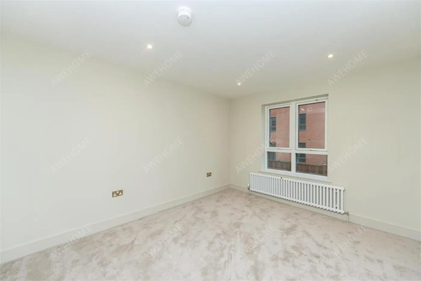 London RentalsFairway Drive