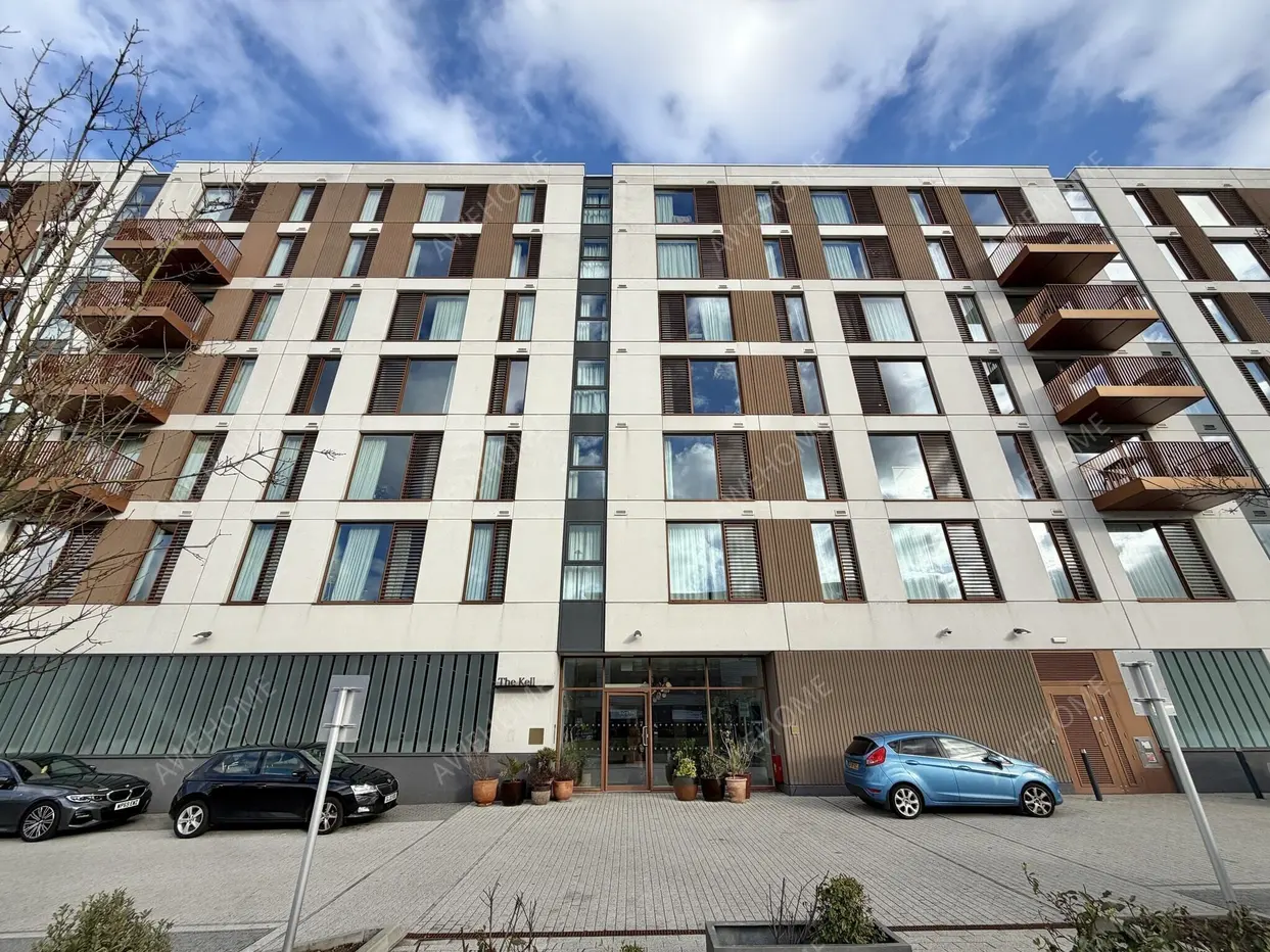 London RentalsSouth Side Three Road