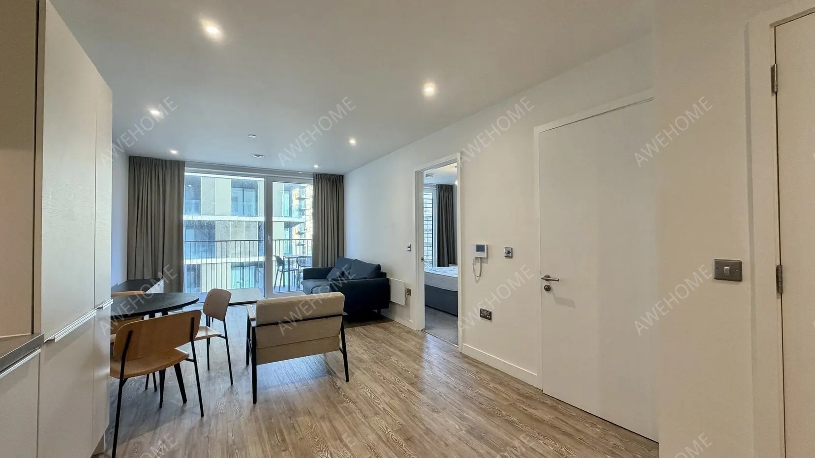 London RentalsSouth Side Three Road