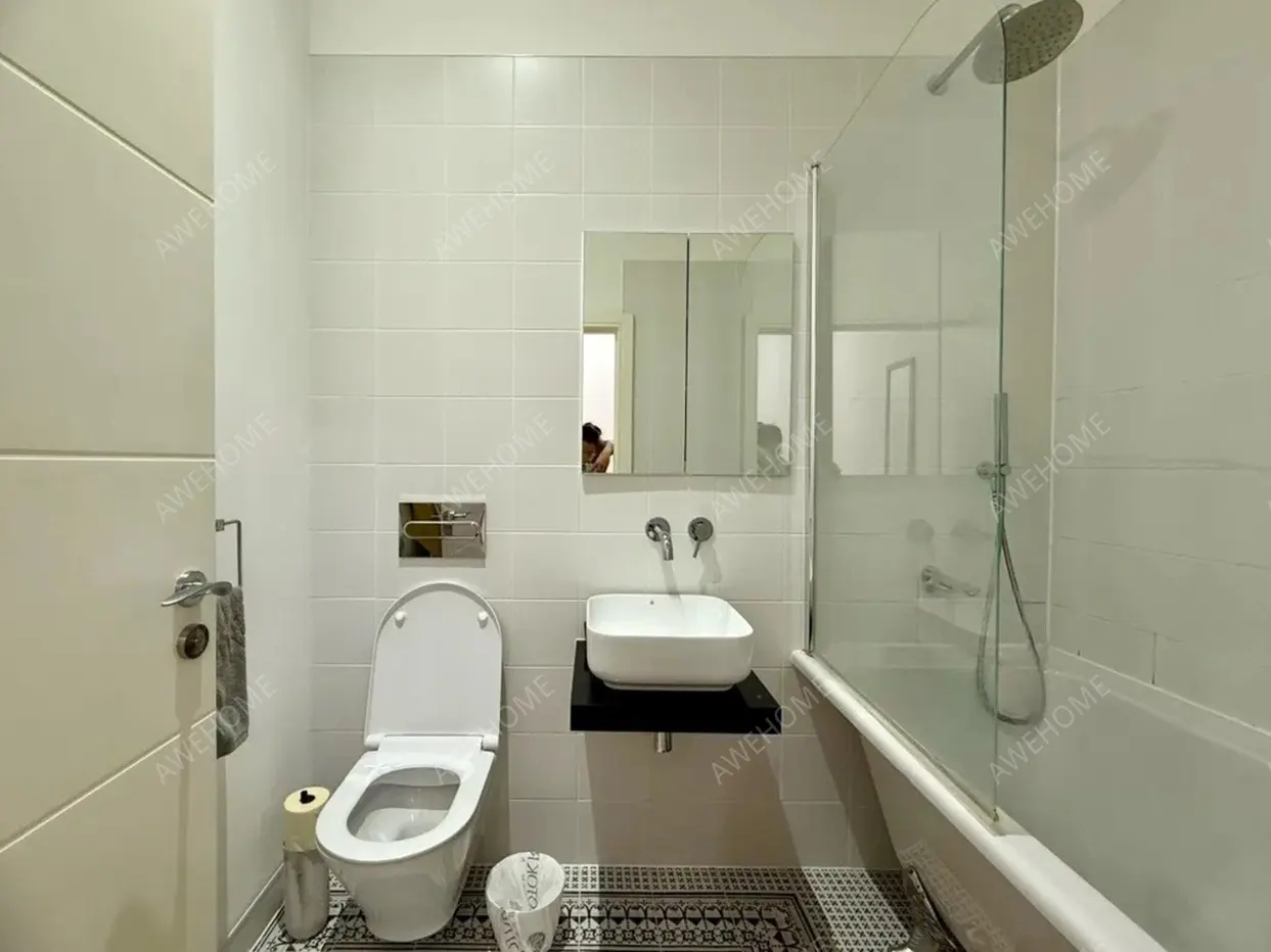 London RentalsArcadia Street