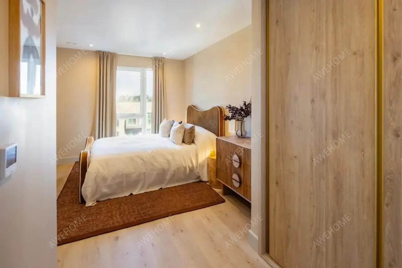 London RentalsCaversham Road