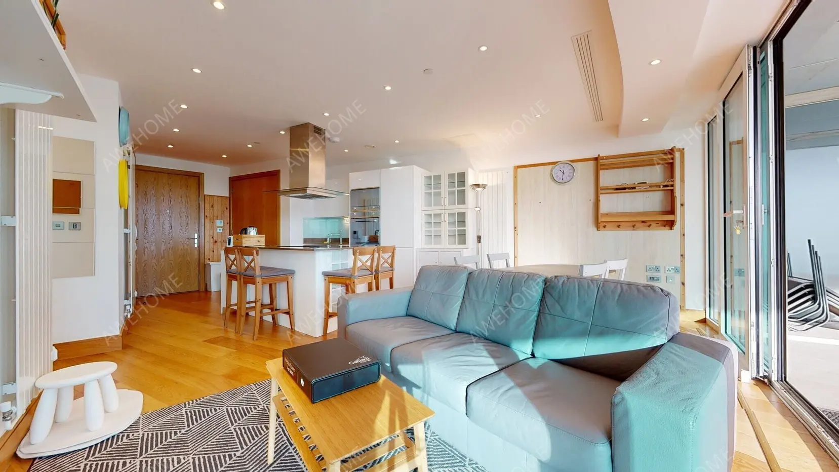 London RentalsCrossharbour Plaza