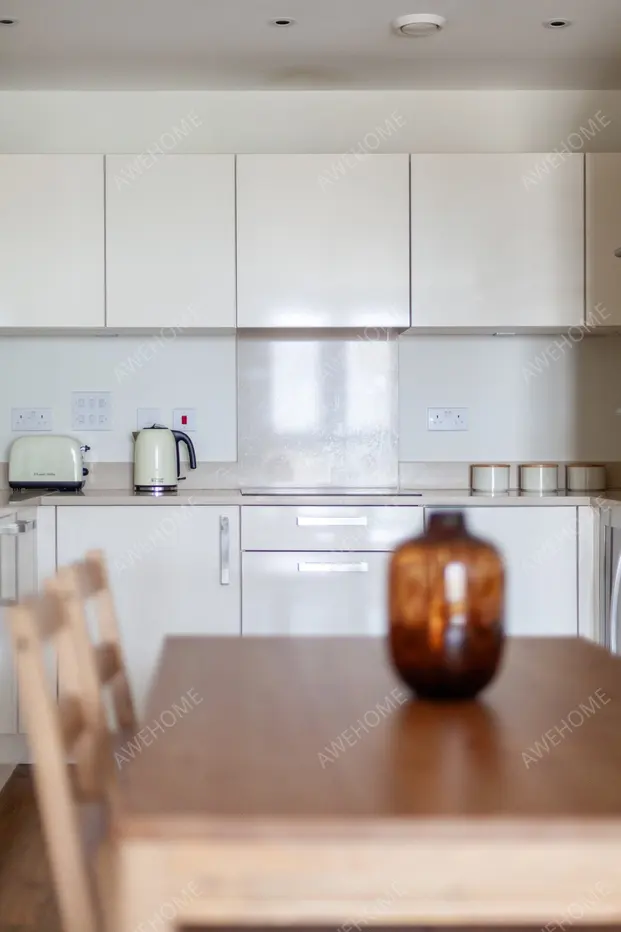 London RentalsQueensland Road